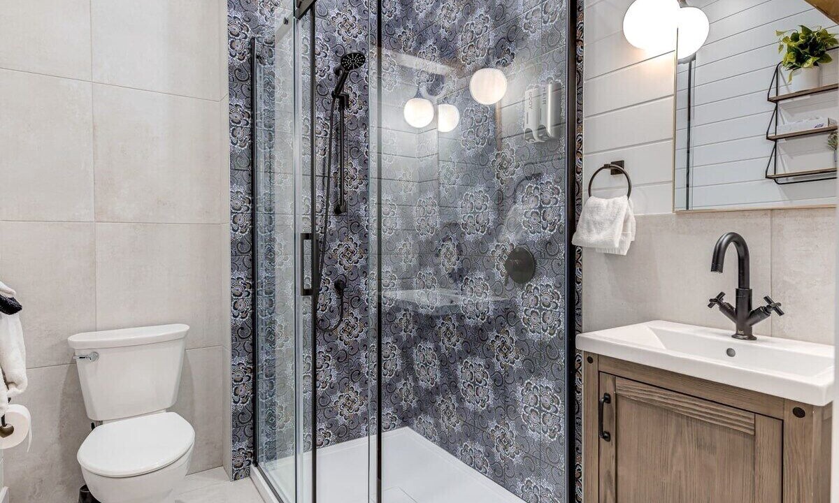 Photo of Bathroom in Vieux-Quebec-Cap-Blanc-colline Parlementaire