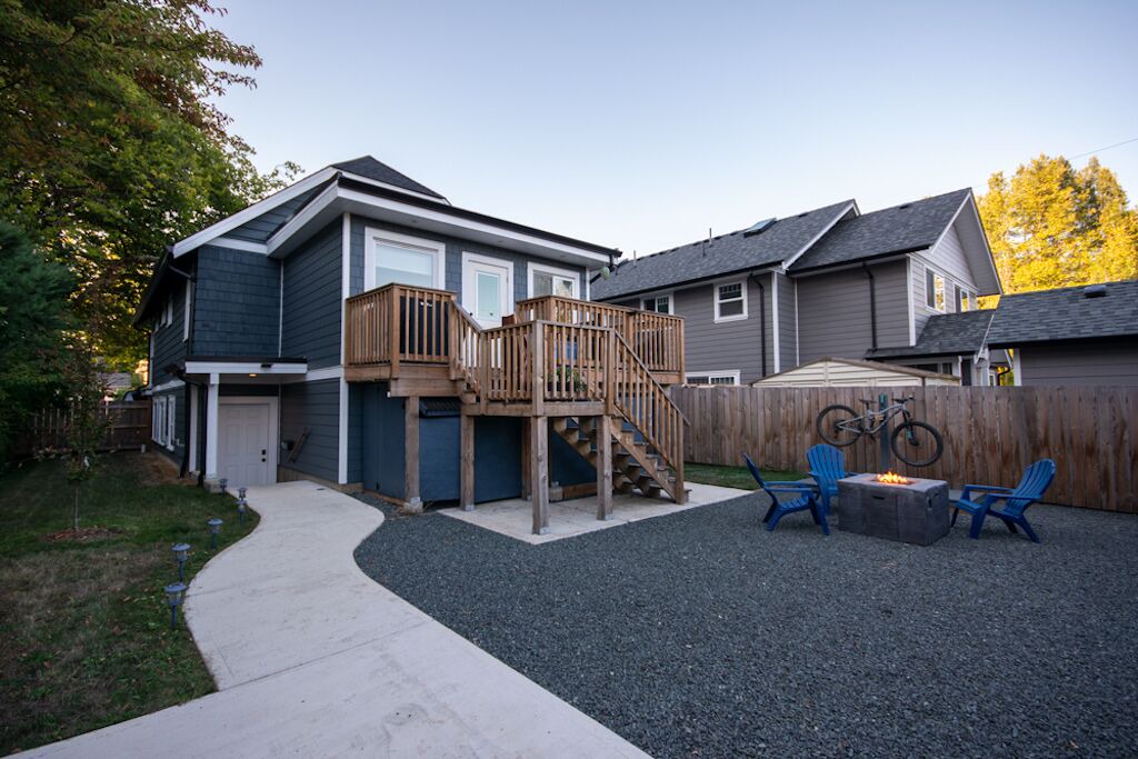 Photo of Outdoor in Courtenay