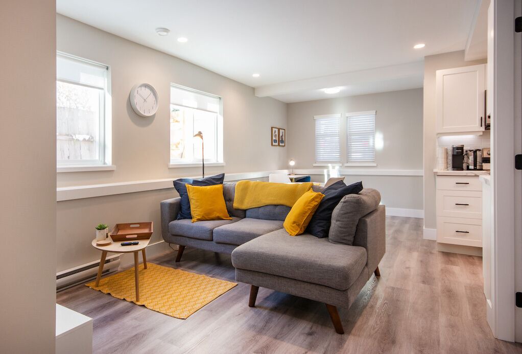 Photo of Livingroom in Courtenay