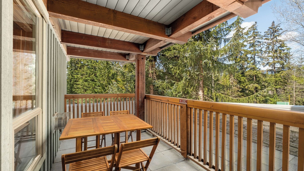 Photo of Patio Balcony in Blackcomb
