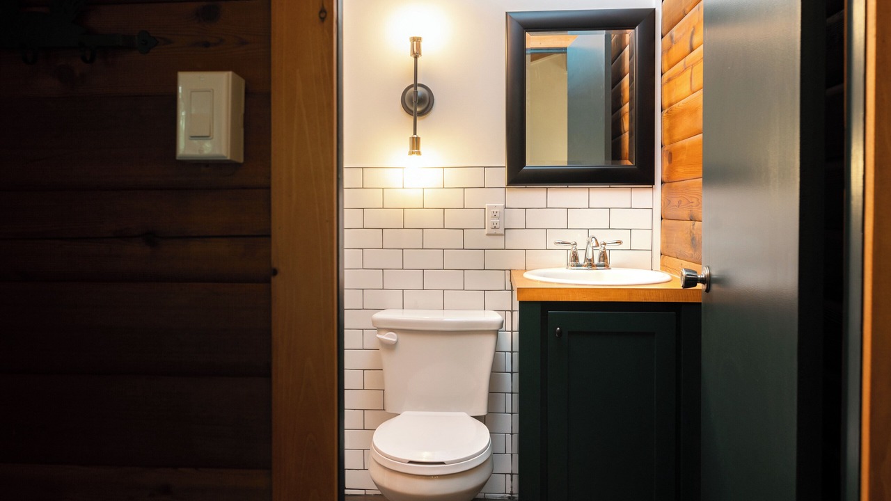 Photo of Bathroom in Pocahontas