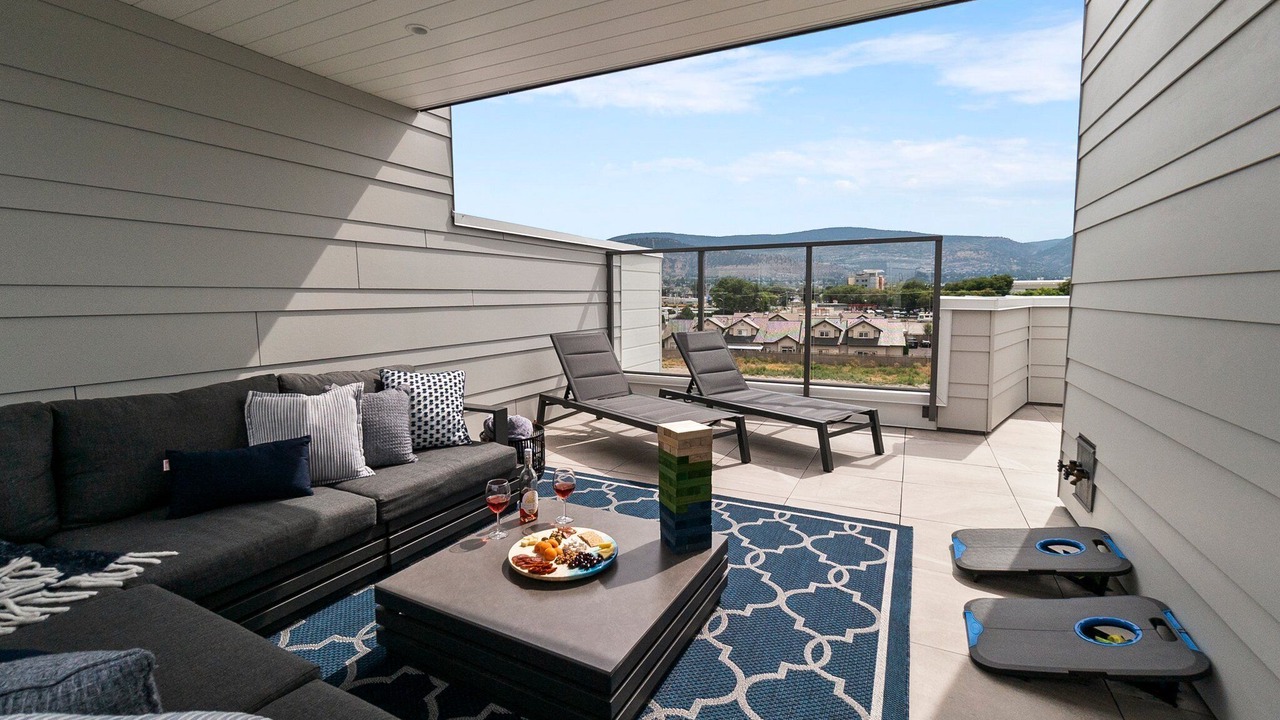 Photo of Patio Balcony in Okanagan-Similkameen