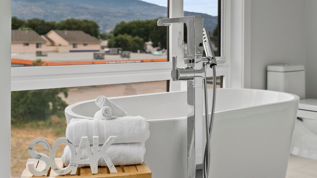 Photo of Bathroom in Okanagan-Similkameen