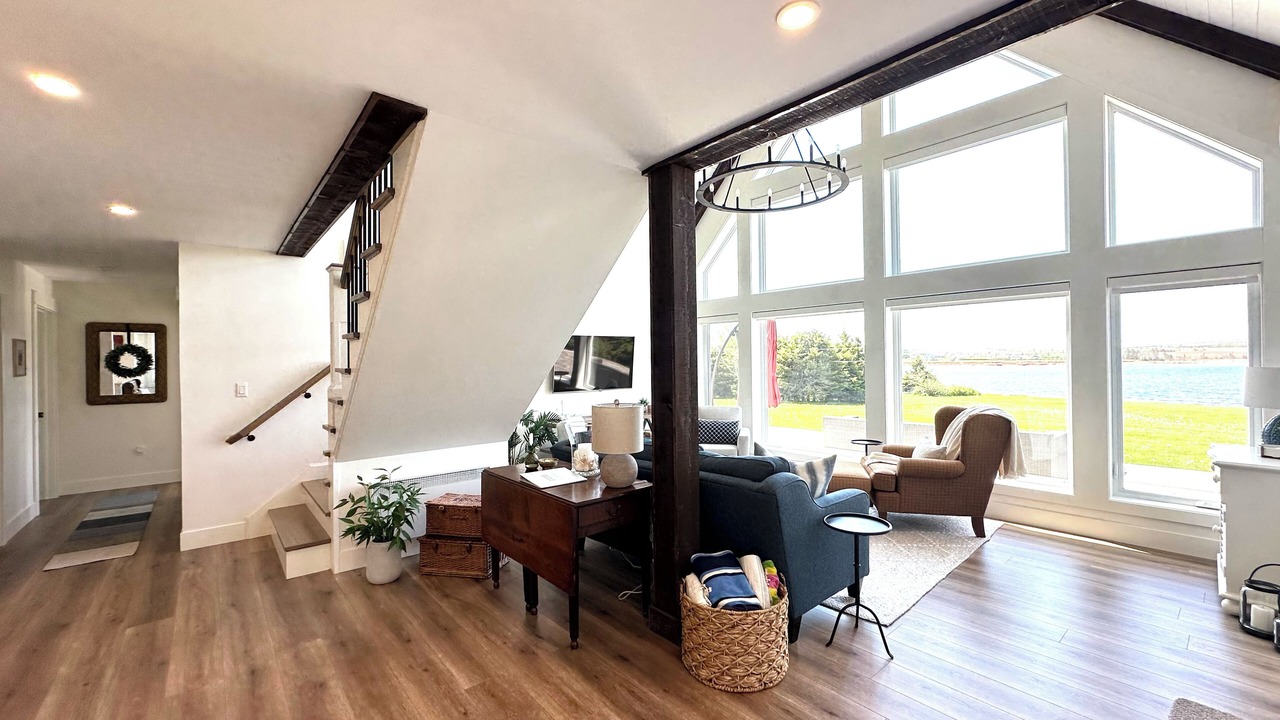 Photo of Livingroom in French River