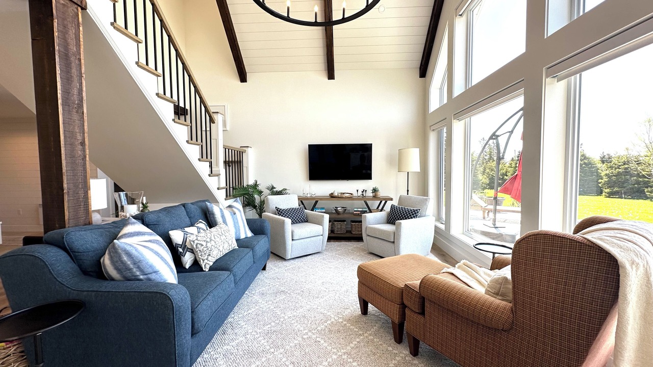 Photo of Livingroom in French River