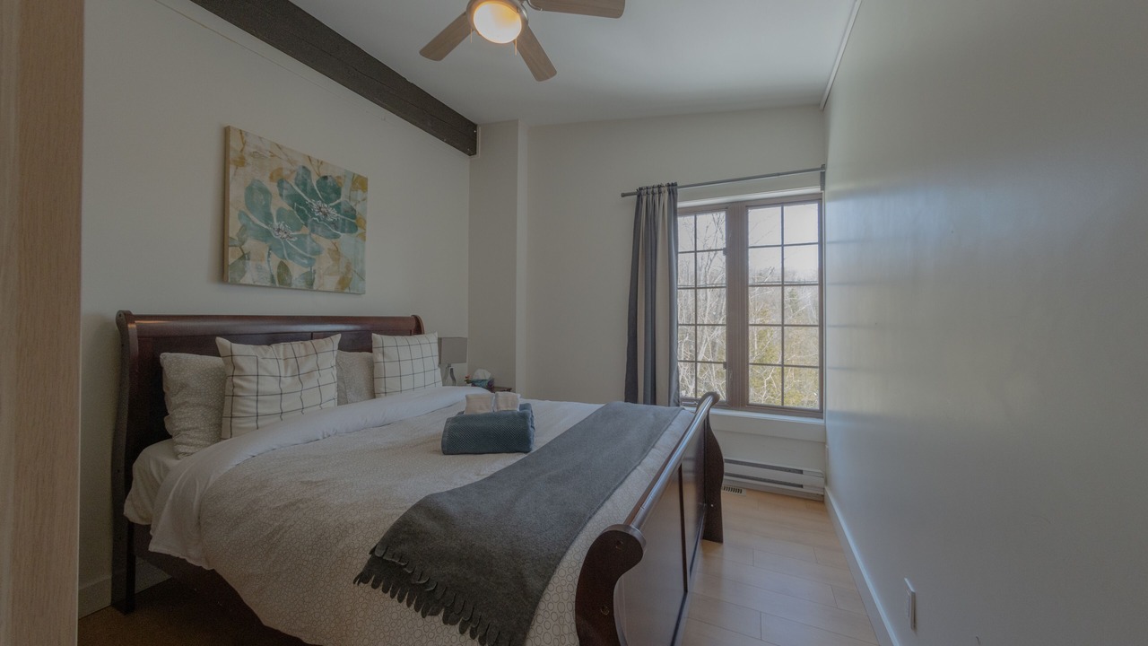 Photo of Bedroom in St-Adolphe-d'Howard