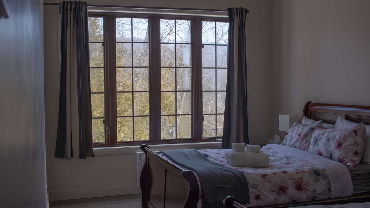Photo of Bedroom in St-Adolphe-d'Howard
