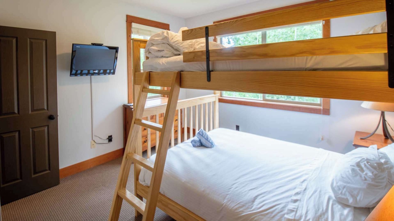 Photo of Bedroom in East Kootenay