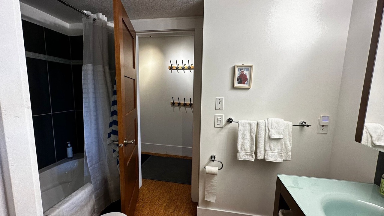 Photo of Bathroom in Big White Ski Resort