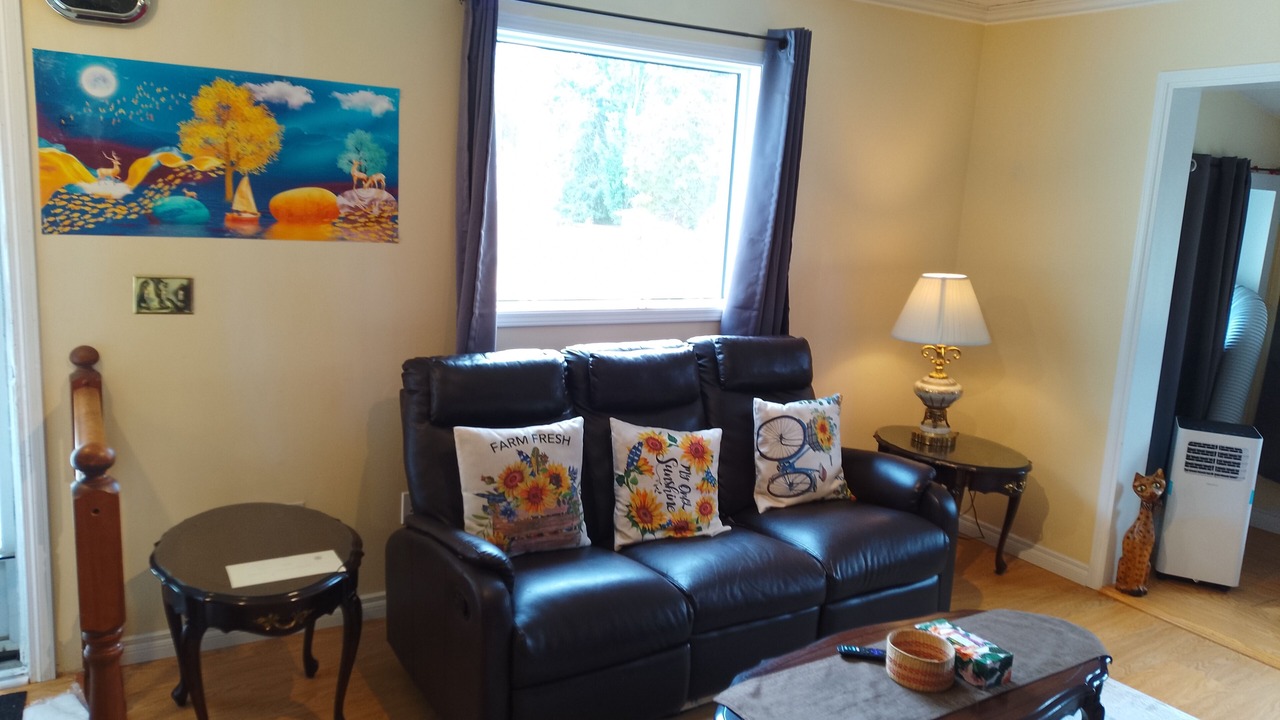 Photo of Livingroom in Red Deer