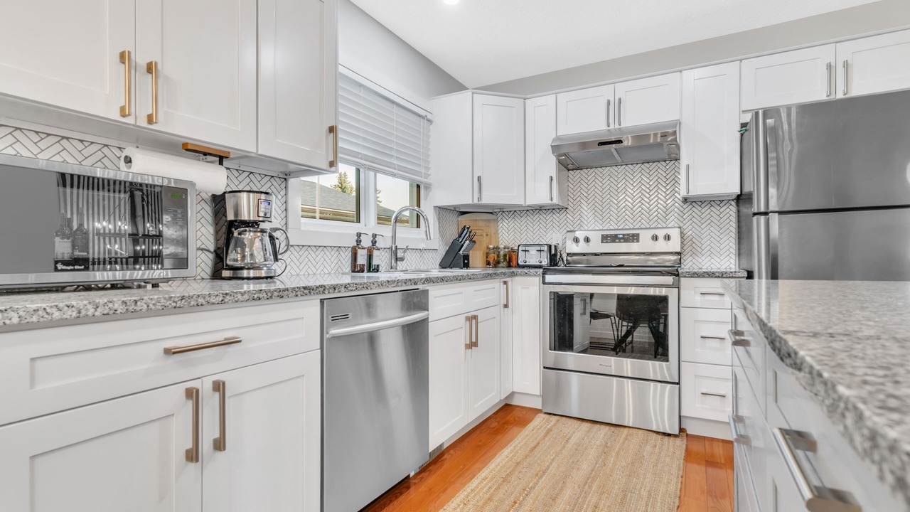 Photo of Kitchen in Grande Prairie