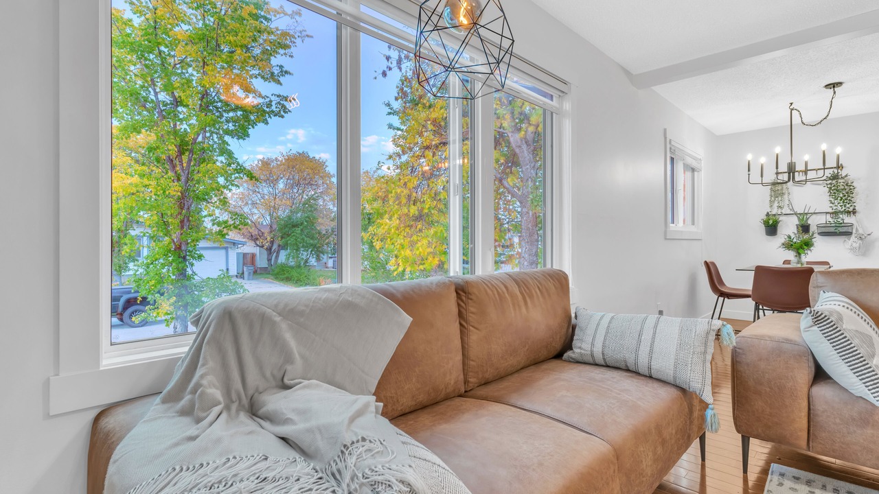 Photo of Livingroom in Grande Prairie