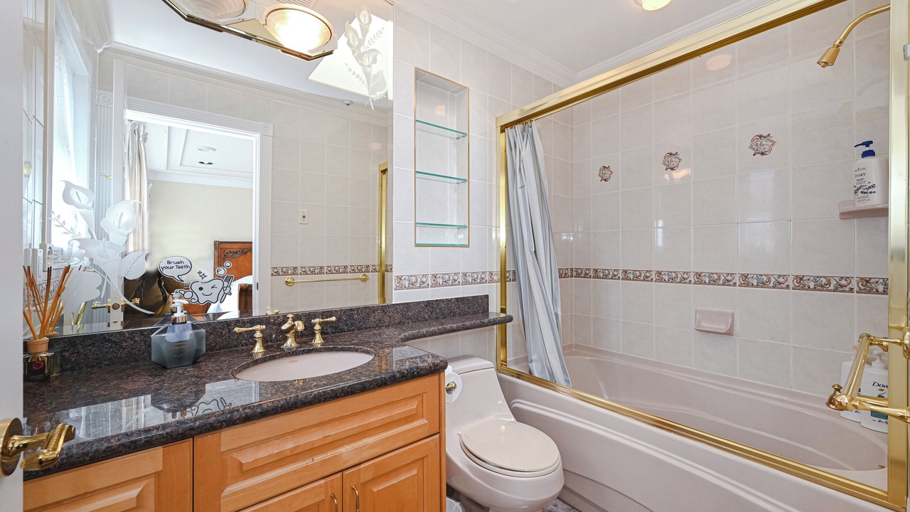 Photo of Bathroom in Riley Park-Little Mountain
