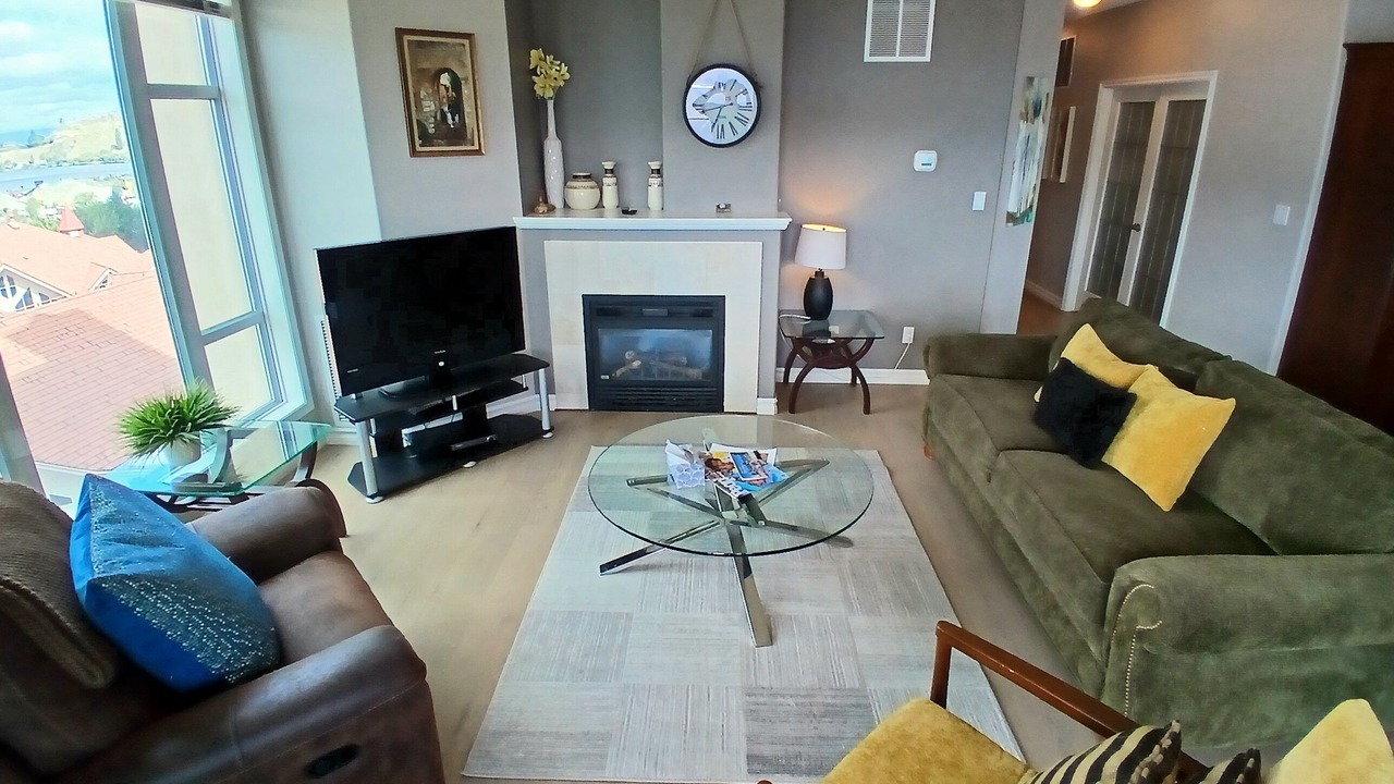 Photo of Livingroom in Kelowna Central Business District