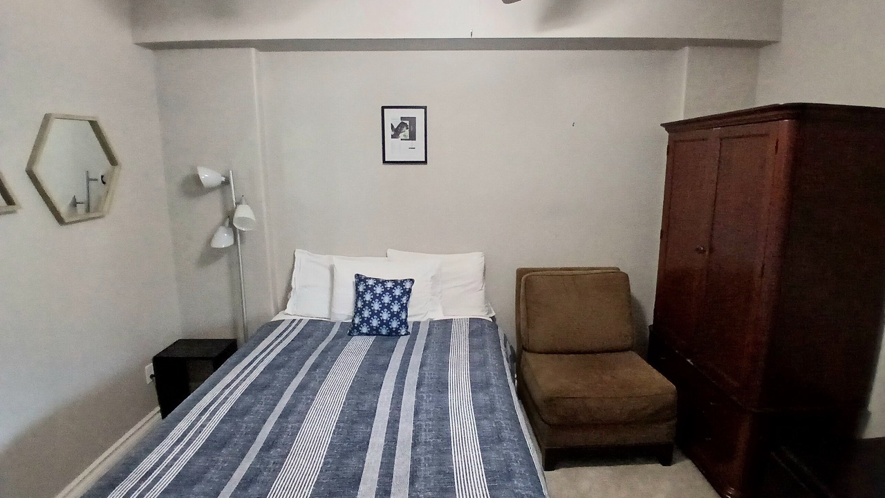 Photo of Bedroom in Kelowna Central Business District
