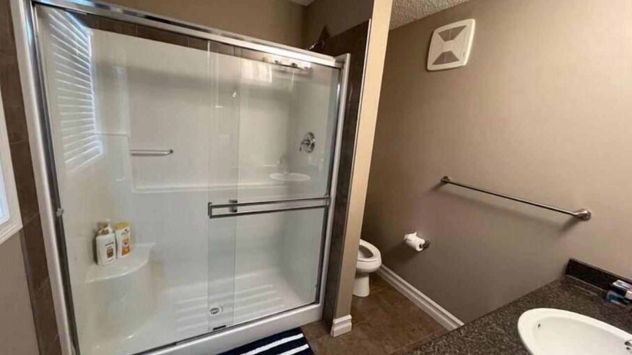 Photo of Bathroom in Sherwood Park