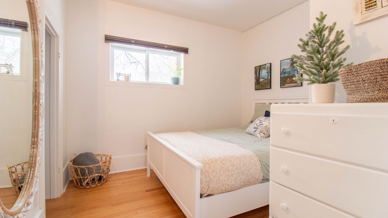Photo of Bedroom in Gimli