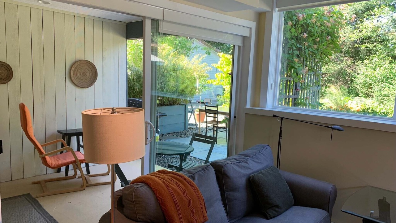Photo of Livingroom in Regional District of Nanaimo