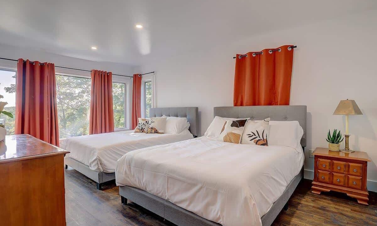 Photo of Bedroom in Saint-Leonard-d'Aston