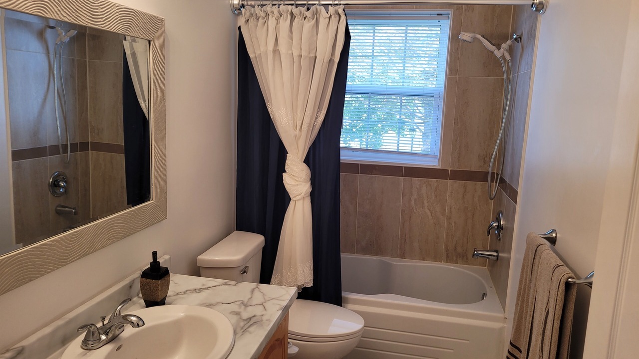 Photo of Bathroom in St. Andrews