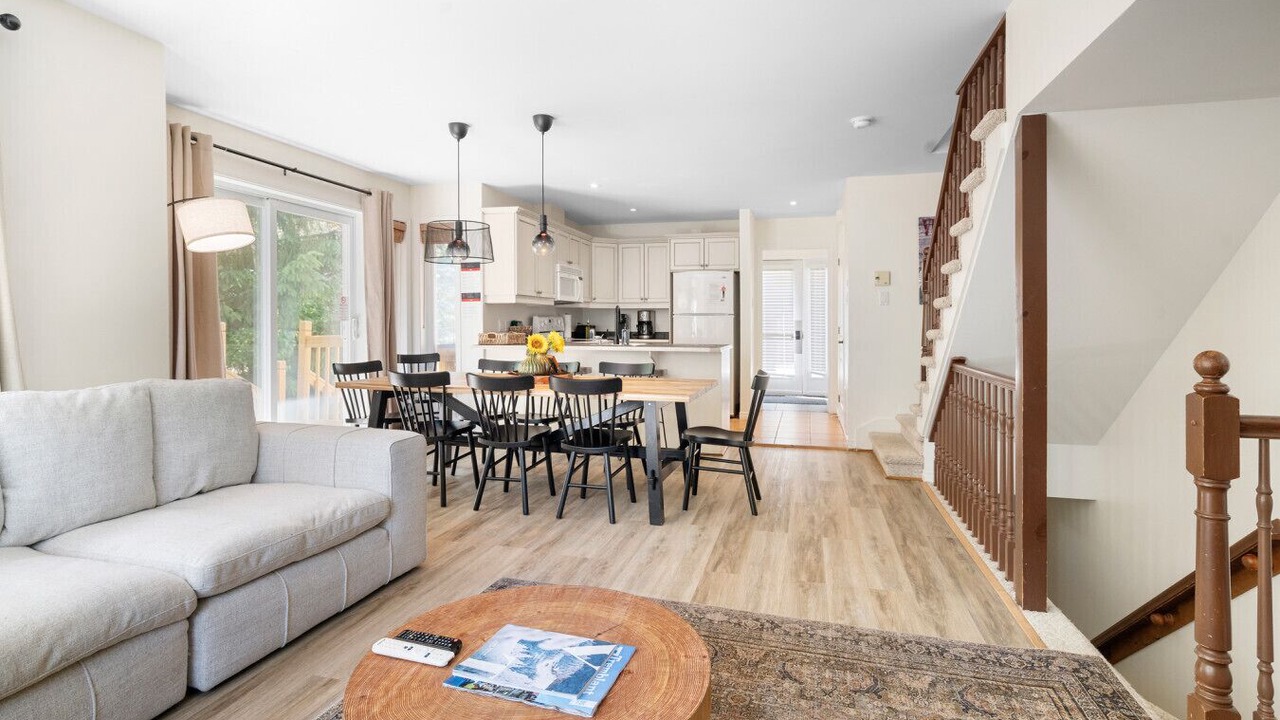 Photo of Livingroom in Mont-Tremblant
