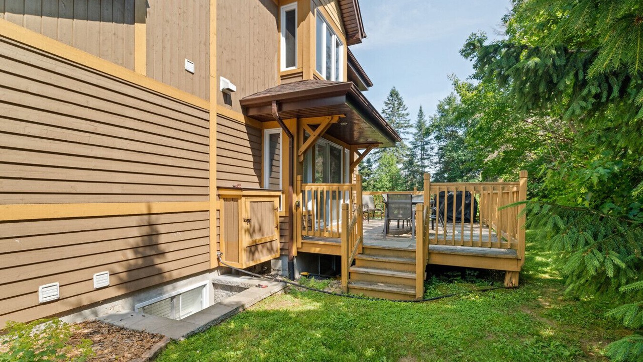Photo of Patio Balcony in Mont-Tremblant