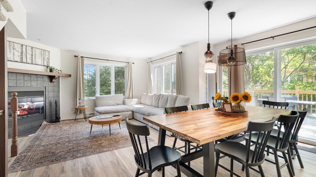 Photo of Livingroom in Mont-Tremblant