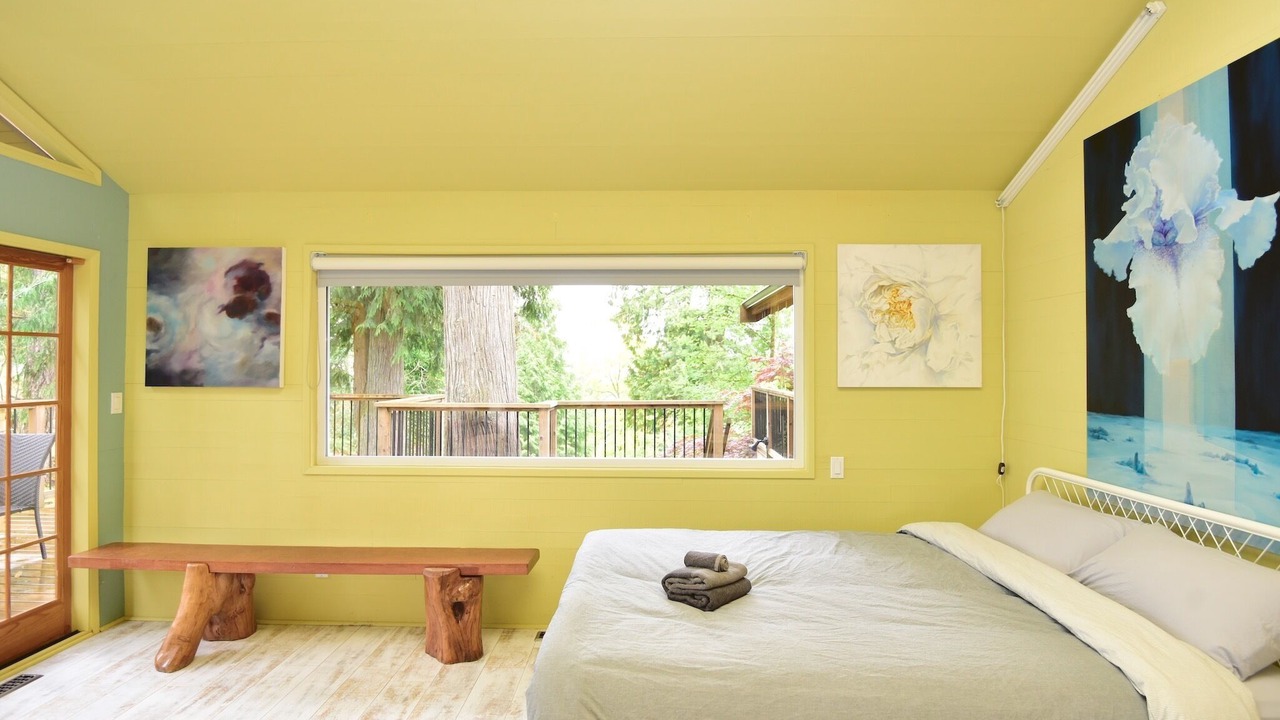 Photo of Bedroom in Maple Ridge