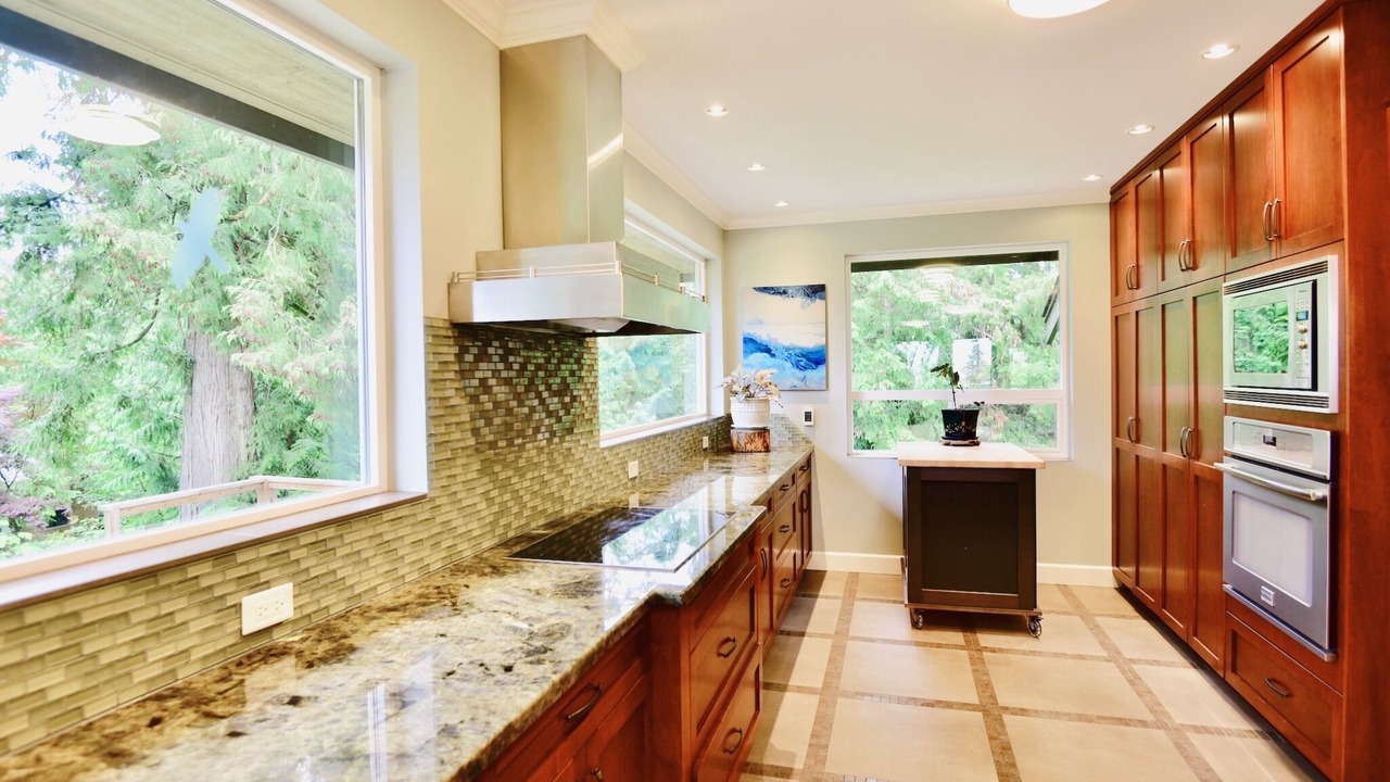 Photo of Kitchen in Maple Ridge