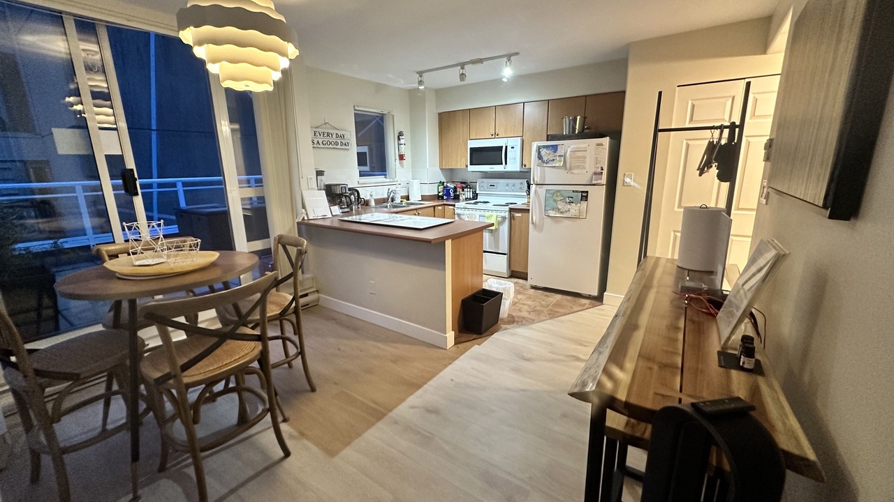 Photo of Kitchen in Davie Village