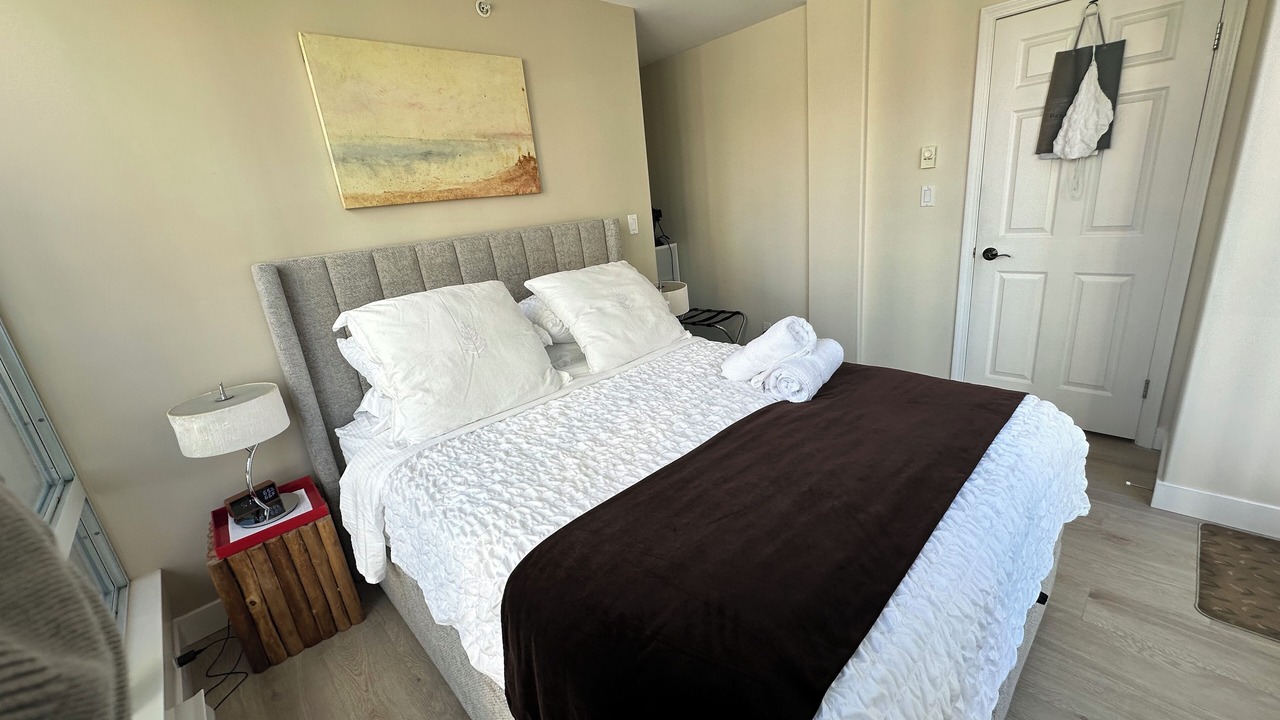 Photo of Bedroom in Davie Village