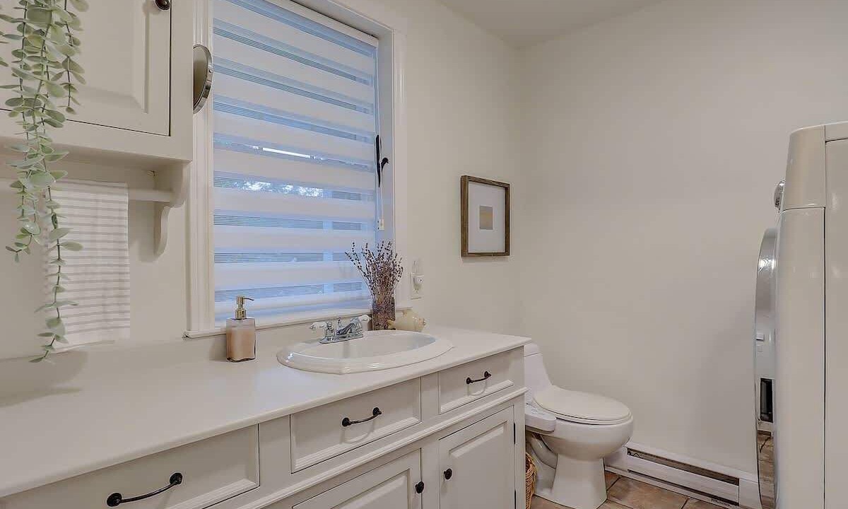 Photo of Bathroom in Stanstead Township