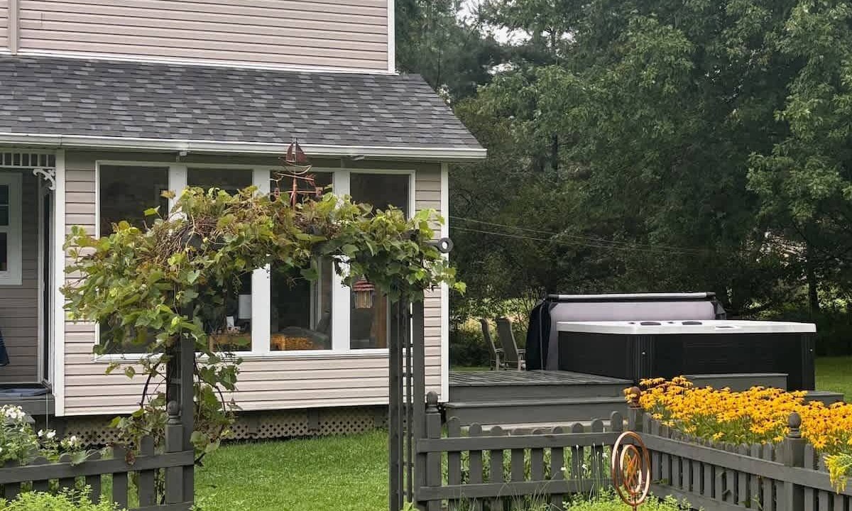 Photo of Outdoor in Stanstead Township