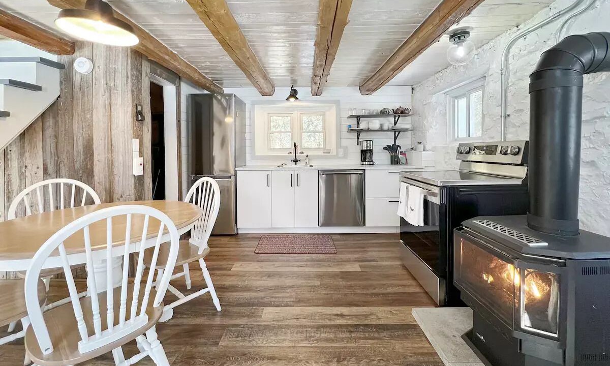 Photo of Kitchen in Lion's Head