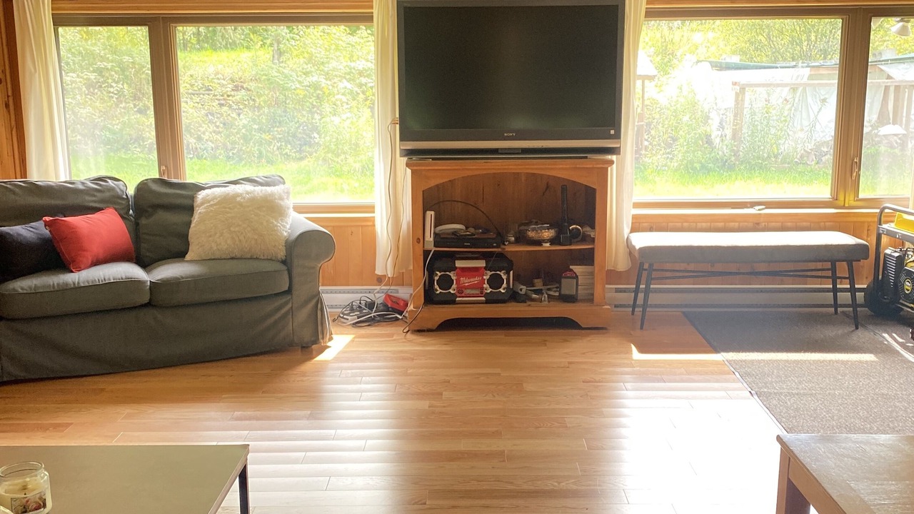 Photo of Livingroom in Montcalm