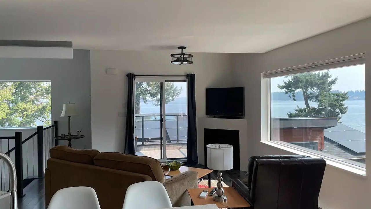 Photo of Livingroom in Regional District of Nanaimo
