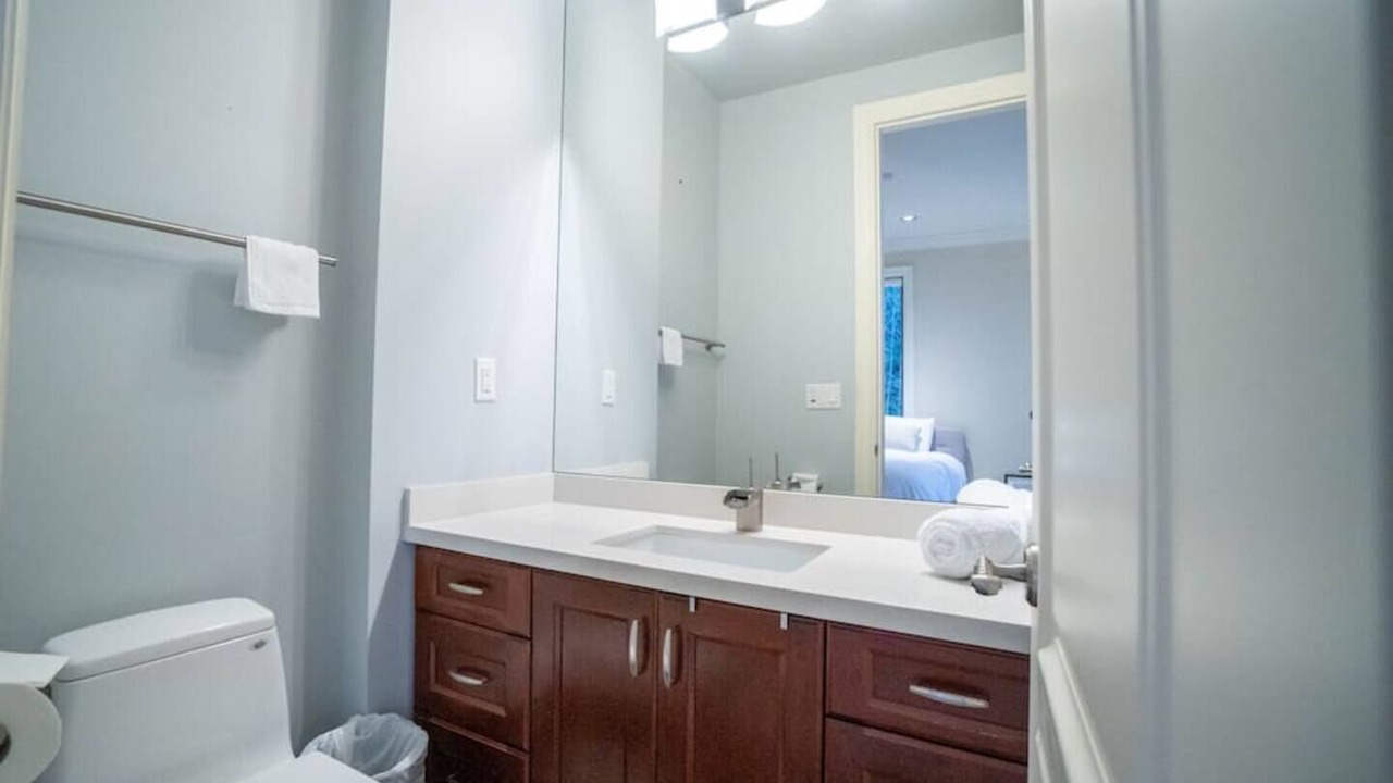Photo of Bathroom in West Vancouver