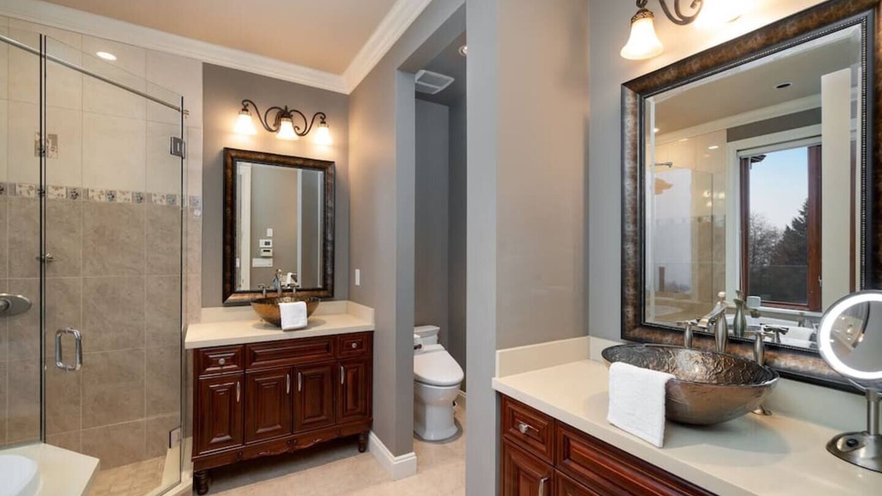 Photo of Bathroom in West Vancouver