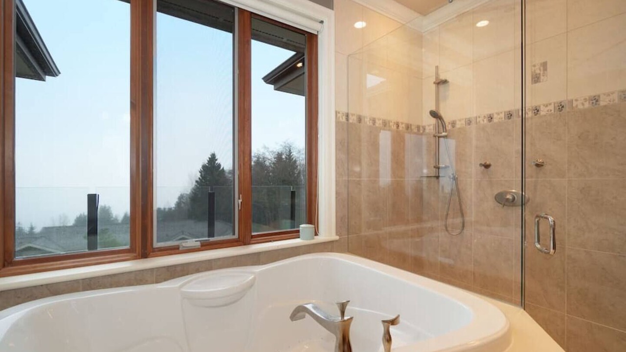 Photo of Bathroom in West Vancouver
