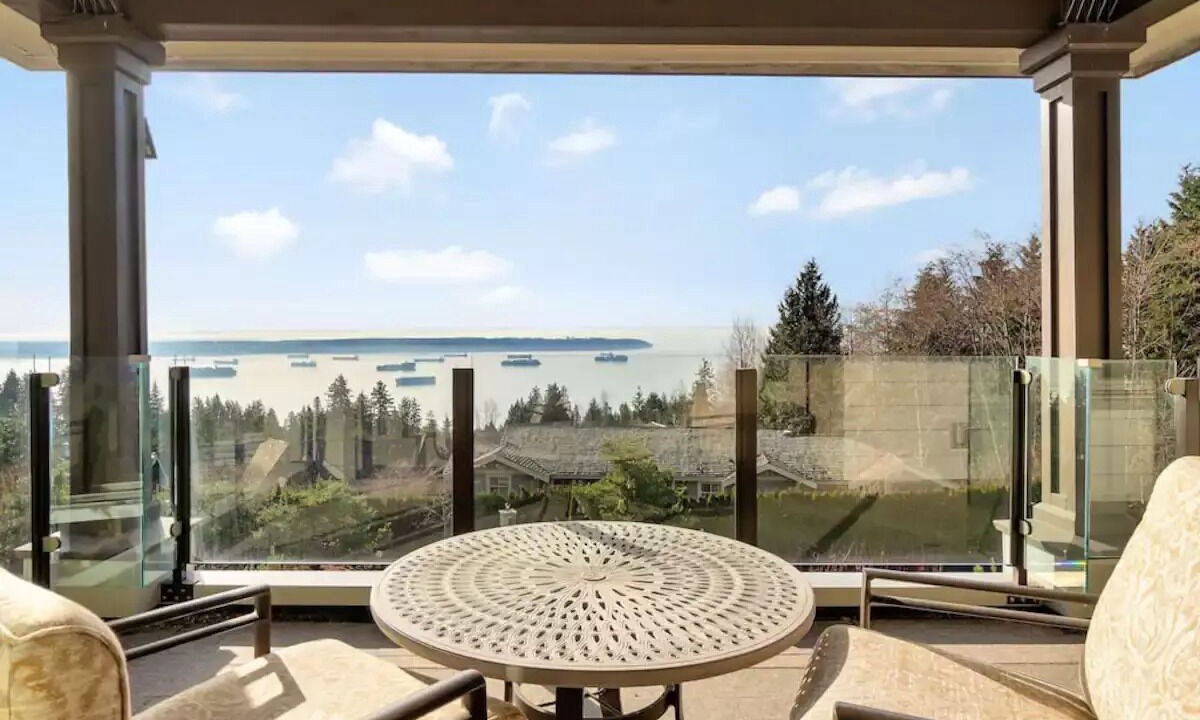 Photo of Outdoor in West Vancouver