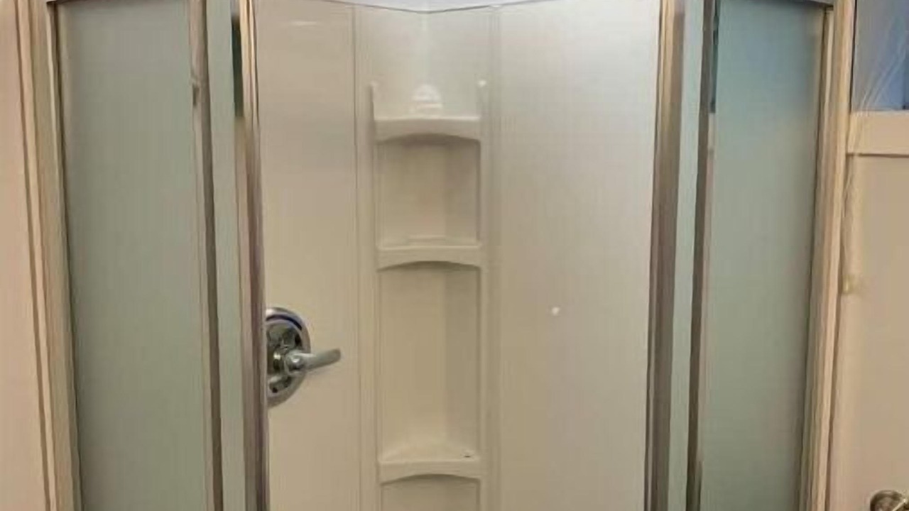 Photo of Bathroom in Cougar Creek