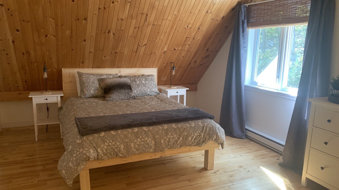Photo of Bedroom in Mauricie