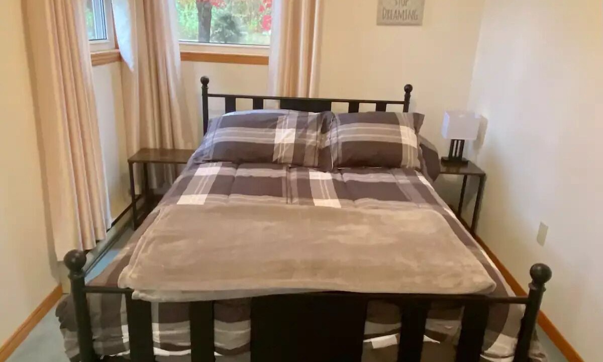 Photo of Bedroom in Springfield