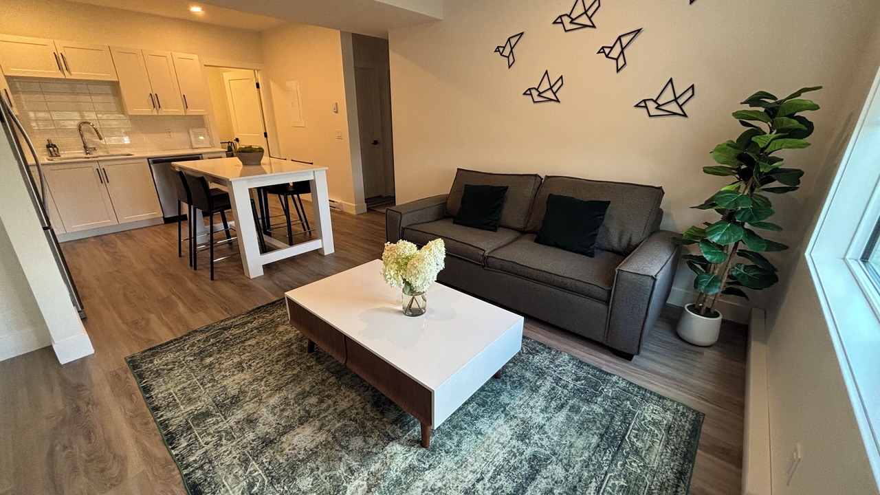 Photo of Livingroom in West Kelowna Estates