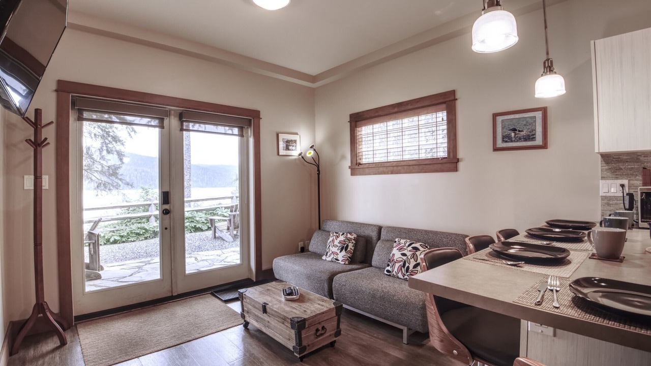Photo of Livingroom in Port Renfrew