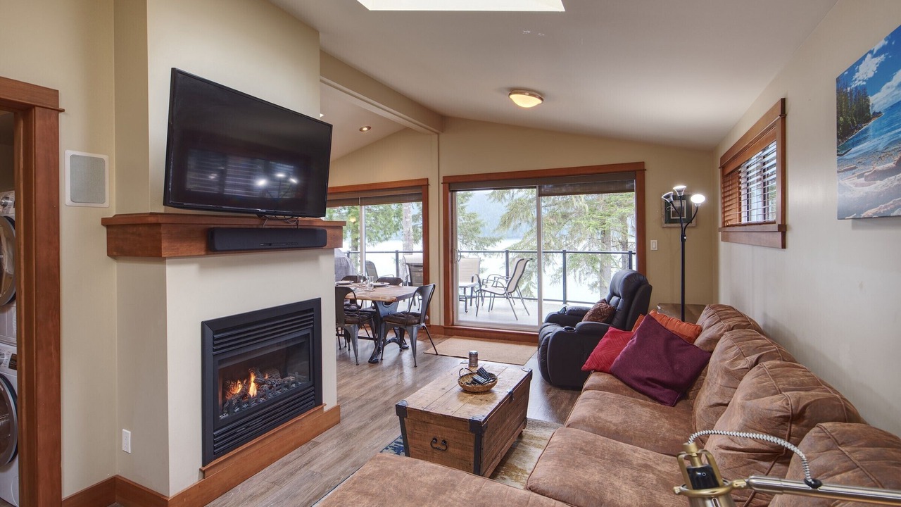 Photo of Livingroom in Port Renfrew
