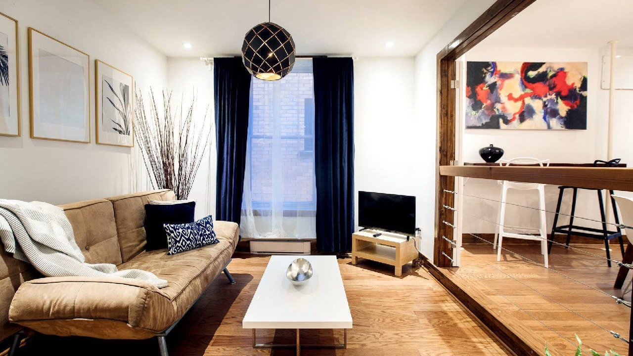 Photo of Livingroom in De Lorimier
