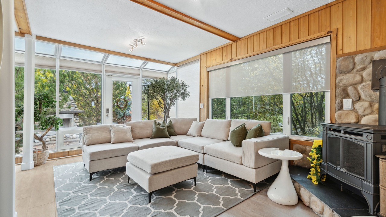 Photo of Livingroom in Southwest Calgary