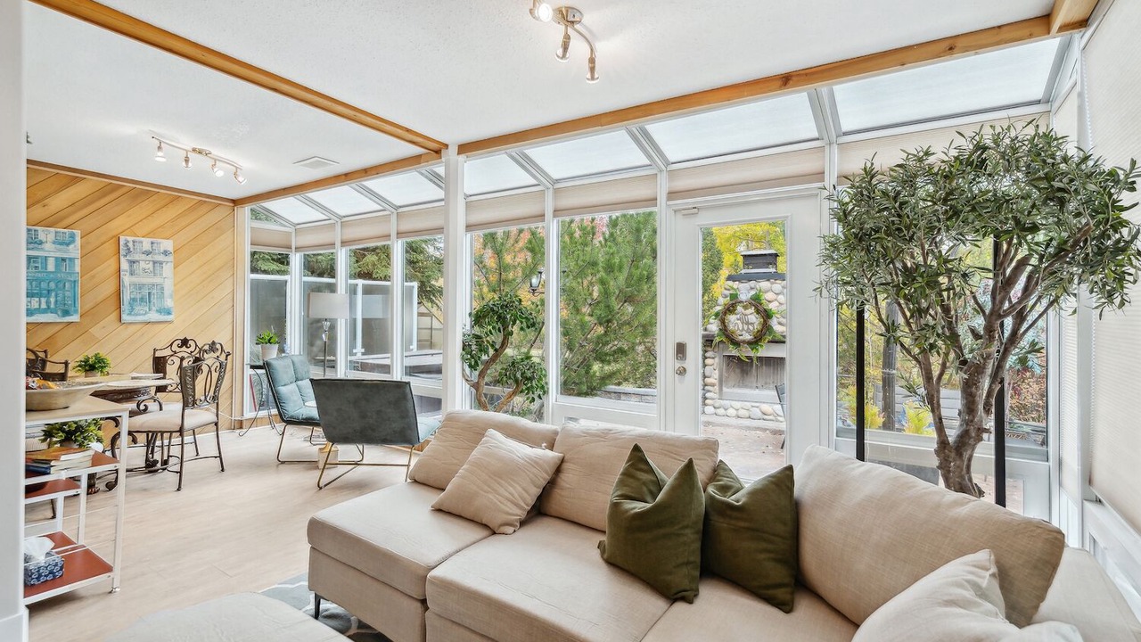 Photo of Livingroom in Bridlewood