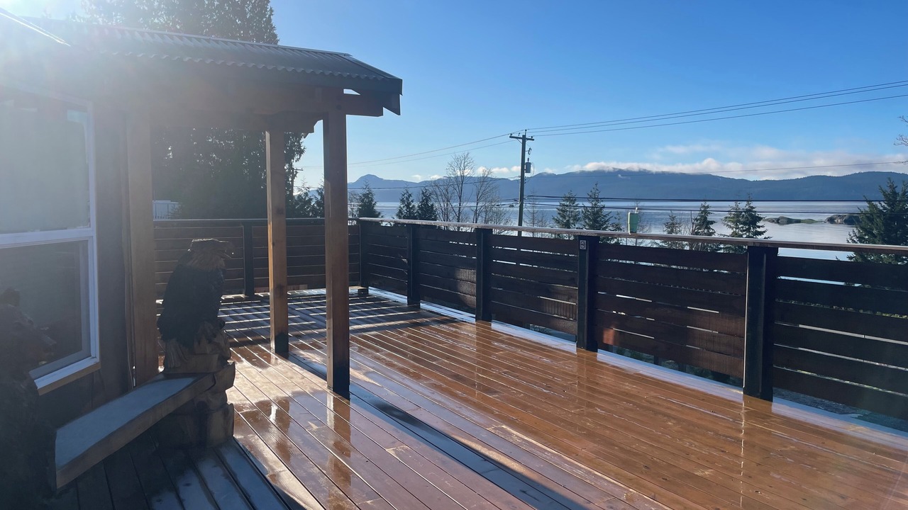 Photo of Patio Balcony in Powell River